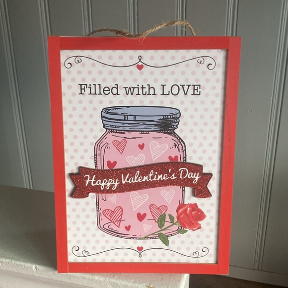 NWT Red Wooden Frame- Filled w/ Love Mason Jar ❤️ Happy Valentines Day Sign 🌹 - Picture 11 of 11
